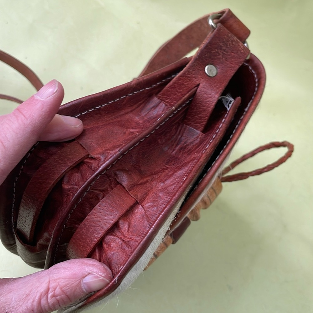 Vintage new tool made all leather mini crossbody bag - Picture 9 of 11